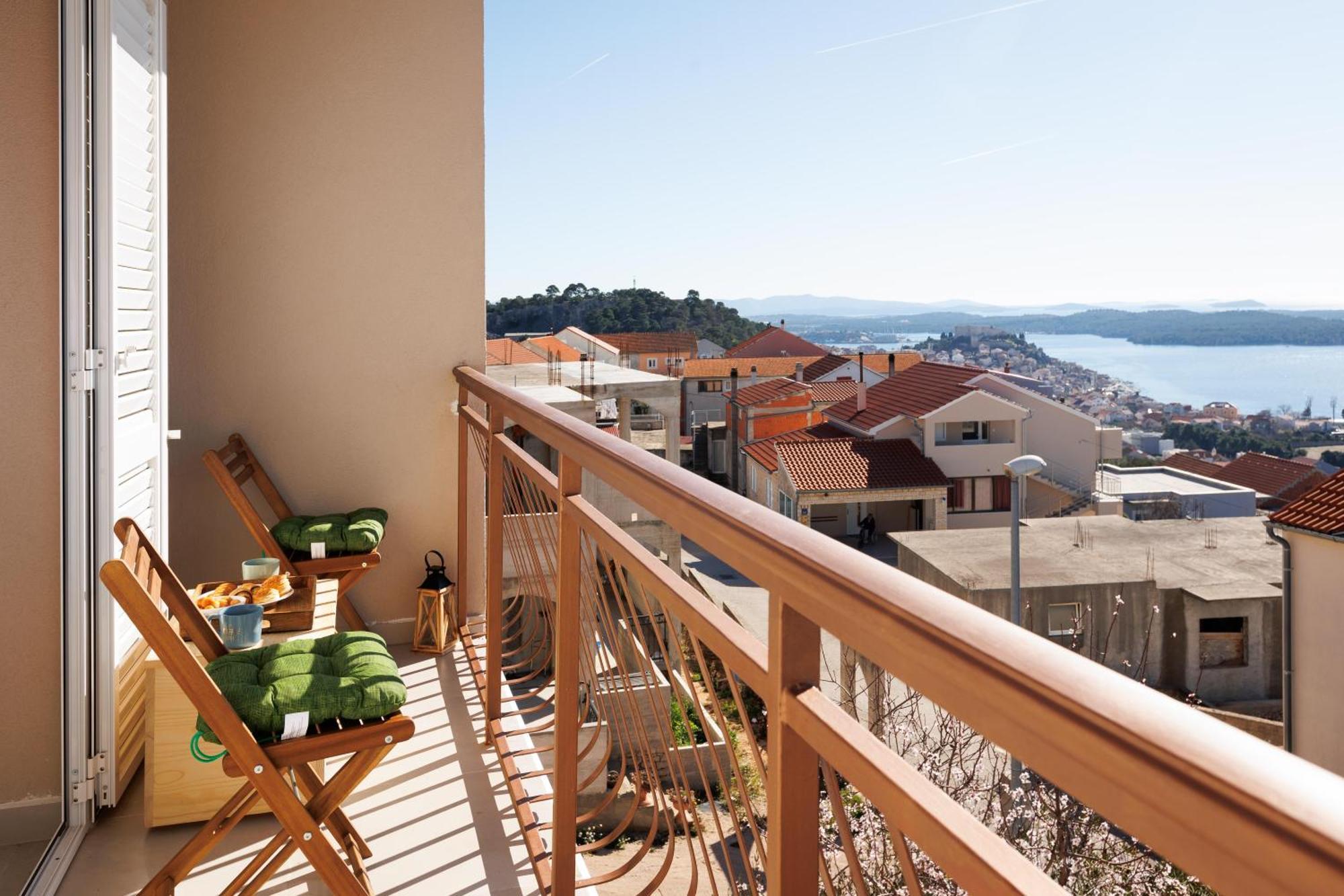 Summer Breeze Apartment - Quiet Place With A Spectacular View And A Garden Šibenik Exteriér fotografie